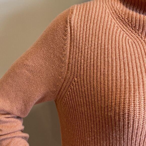 Ann Taylor ribbed knit turtleneck pullover sweater size S - Picture 3 of 9